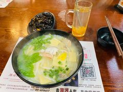 蒙自过桥米线-束河人家(南锣鼓巷店)