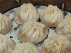 -馋三尺蟹粉小笼(人民广场店)