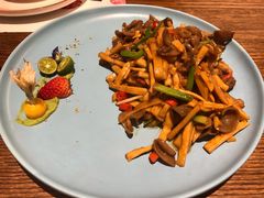 腌笋爆鱼肚-甜阿姨·天台花园私房菜(万松园店)