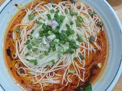 -巴津碗碗面(人和店)