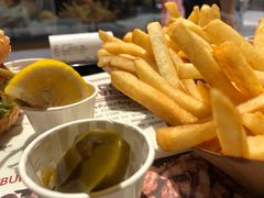 -The Habit Burger Grill 哈比特汉堡(复兴soho店)