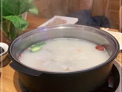 -风情丽江斑鱼火锅(孙家沟西南路80号店)