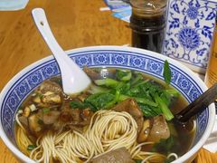 -沪西老弄堂面馆(定西路店)