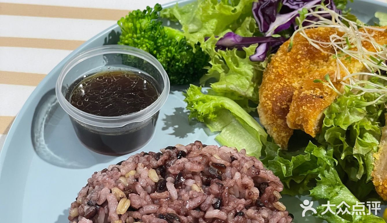 这家店用的是自己种的菜