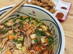 -陇上秦轩西安biangbiang面(朝龙汇店)