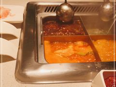 -海底捞火锅鲜切牛肉主题店(长寿路店)