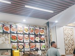 -一口猪海鲜浑锅·东北家常菜