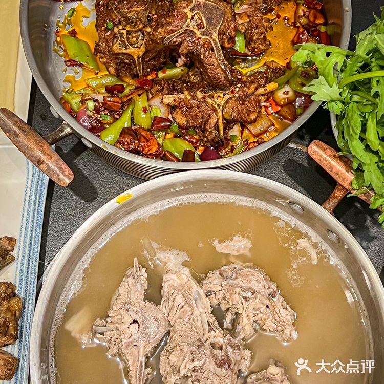 想要吃正宗地道的羊蝎子锅，一定要来这家❗️