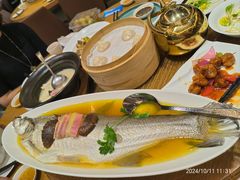 -乐忻皇朝(上海中心大厦店)