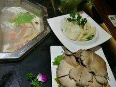 -重庆德庄火锅(体育中心店)