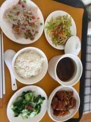-月之旅·尊 高端月子会所(科馨别墅一店)