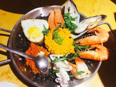 黑金海胆波奇饭-囧吉香生蚝牛排馆(湖北路店)