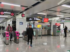 -新南门(地铁站)