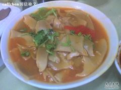 百灵菇-维吾尔餐厅(宜山路店)