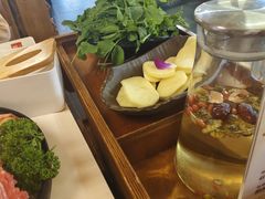 -土连锅·现熬养生汤锅(梁家巷店)