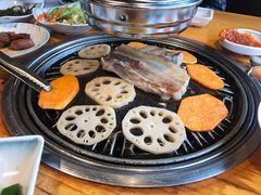 厚切五花肉-唯成•韩国炭火烤肉 유성고기