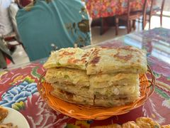 -何适山庄(水长城P2停车场店)