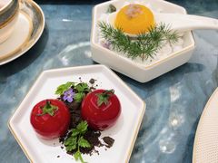 芒果蛋黄球-御膳·现代粤菜·高空城景宴会厅·谢师宴(罗湖万象城店)