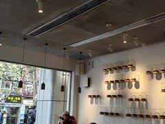 -喜茶(上海打浦桥日月光gelato lab+店)