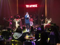 -TZ House音乐现场(来福士中心店)