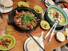 -重庆鸡公煲·青锅花椒鱼(牡丹江路店)