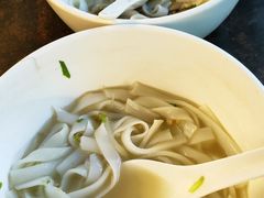 -潮镇老尾牛杂(环城西路店)