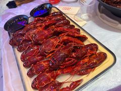 -肥肥虾庄·金牌油焖大虾(首义路店)