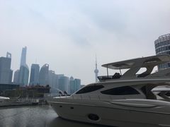 -北外滩百艇汇游艇俱乐部
