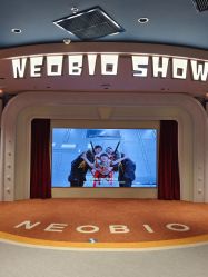 -奈尔宝家庭中心·亲子早教·派对餐厅(北京东坝万达店)