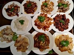 -天宜隆蘑菇宴火锅(石景山旗舰店)
