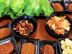 -肉甲韩国木炭烤肉(新壹街1店)