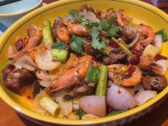 -休记光头香辣蟹干锅(绵竹店)