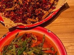 -泥糊破店小酒馆·团建聚餐(南京西路店)