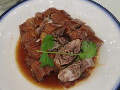 鸿运祭祖烧鹅-新灿记大酒楼