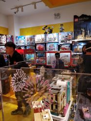 -乐高授权专卖店(朝阳大悦城店)