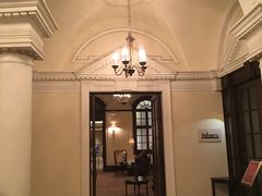 -Salon de Ville浦江汇(上海外滩华尔道夫酒店店)