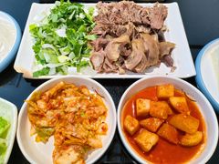 -英子补身汤(海兰路店)