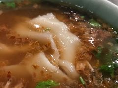 酸汤扯面-河东颐祥阁(世贸店)