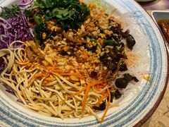 -喝丢一只鞋辣炒海鲜小烧烤(三八广场店)