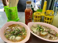 -榮泰米粉湯(Left Shop)