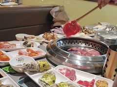 -黑金·寻焰自助百汇·烤肉·火锅(中街店)