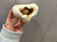 -白玉兰食品甜凤店(合生汇店)