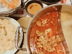 -左庭右院鲜牛肉火锅(金山万达店)