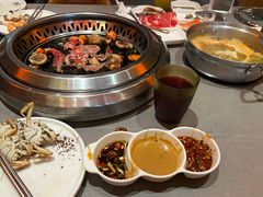 -黑金·寻焰自助百汇·烤肉·火锅(中街店)