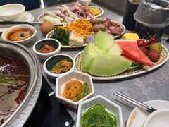 -一绪に寿喜烧(荟聚店)