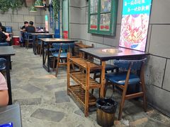 -超越炭火牛蛙火锅鸡(河东店)