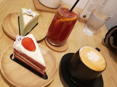 -禾康家蛋糕店