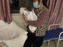 -小蝌蚪·寻·月嫂(松江妇幼店)