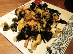 普洱茶香酥虾-云海肴·汽锅鸡·云南菜(天山百盛优客店)