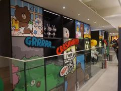 -LINE FRIENDS Garosu-gil Flagship Store